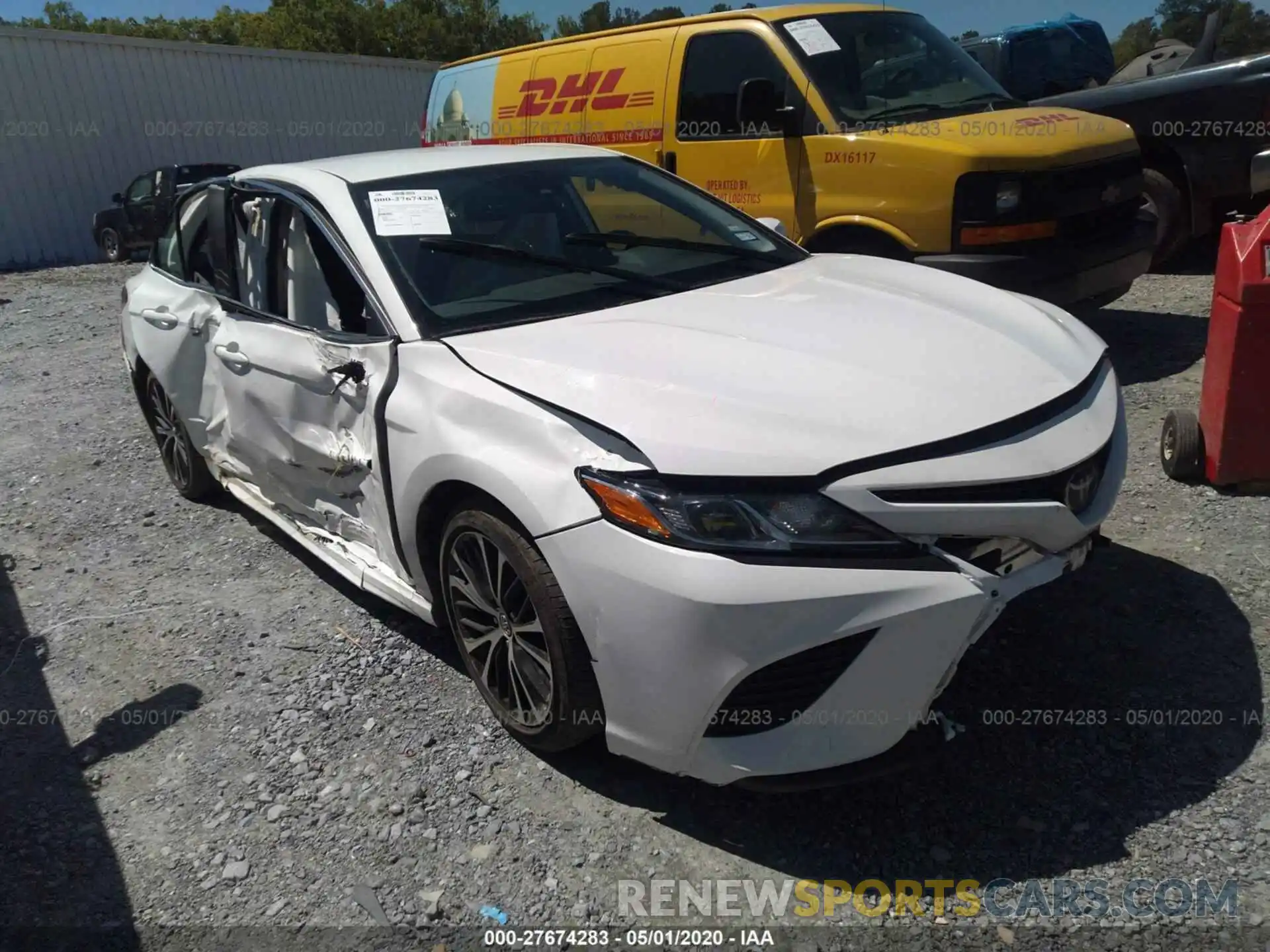 1 Photograph of a damaged car 4T1B11HK7KU216078 TOYOTA CAMRY 2019