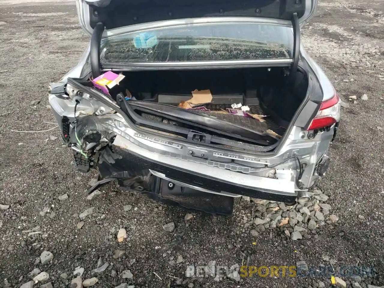 9 Фотография поврежденного автомобиля 4T1B11HK7KU217733 TOYOTA CAMRY 2019