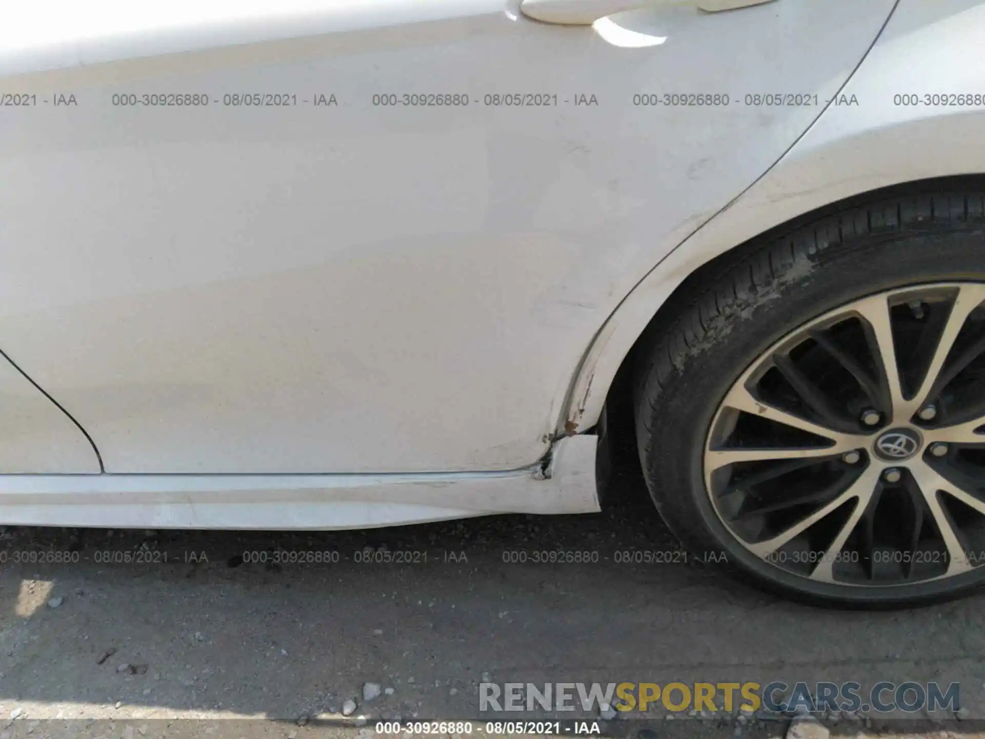 6 Photograph of a damaged car 4T1B11HK7KU220017 TOYOTA CAMRY 2019