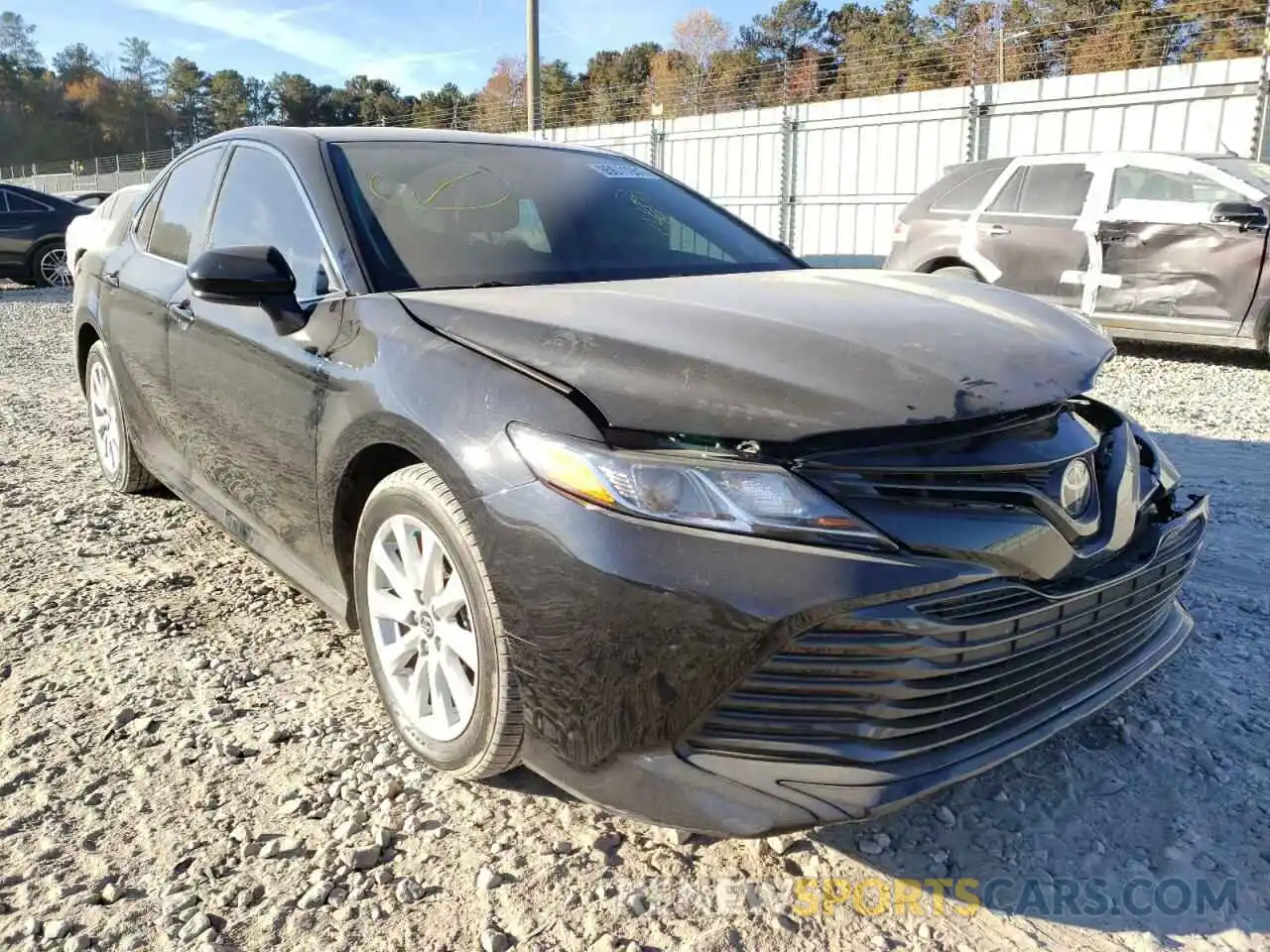 1 Photograph of a damaged car 4T1B11HK7KU220857 TOYOTA CAMRY 2019