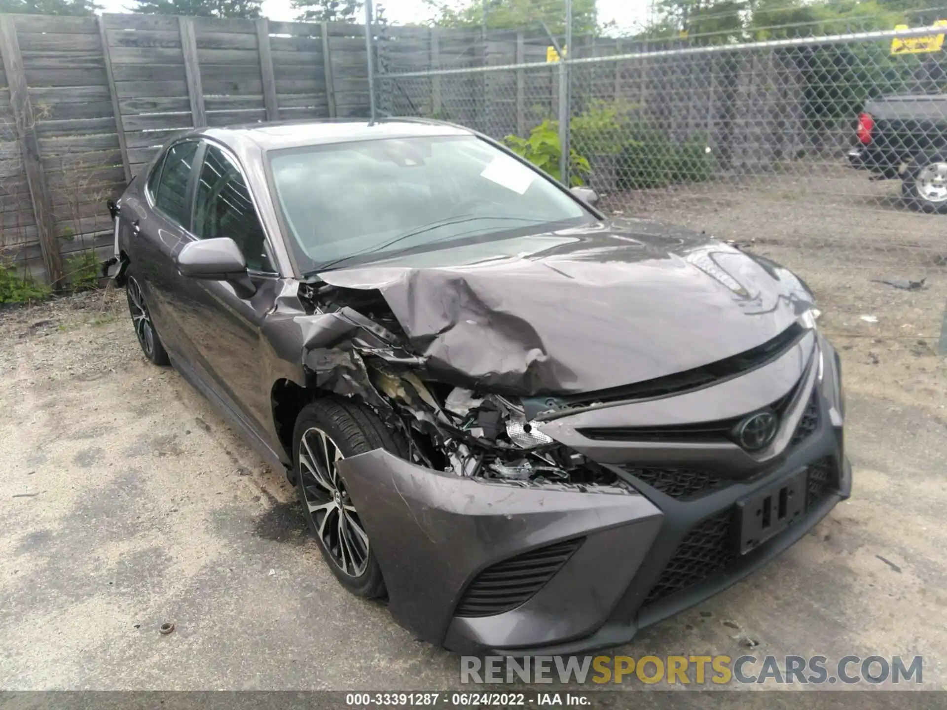 1 Photograph of a damaged car 4T1B11HK7KU222088 TOYOTA CAMRY 2019