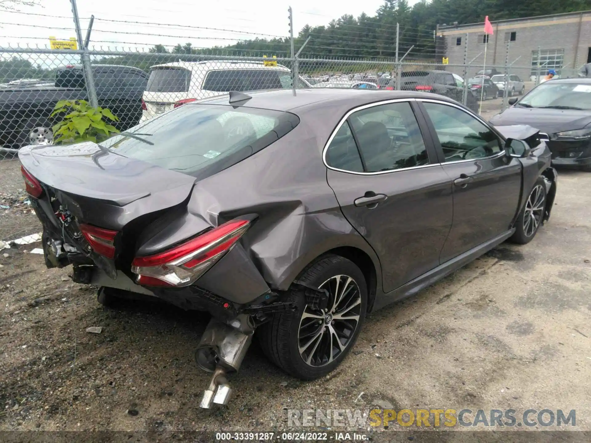 4 Фотография поврежденного автомобиля 4T1B11HK7KU222088 TOYOTA CAMRY 2019