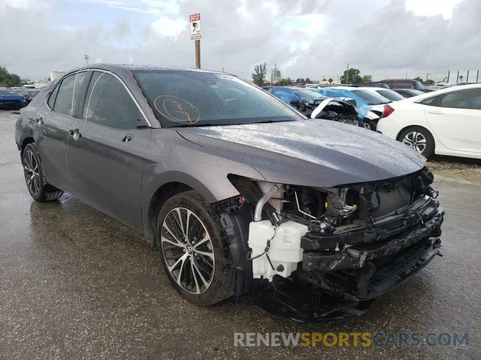 1 Photograph of a damaged car 4T1B11HK7KU222642 TOYOTA CAMRY 2019