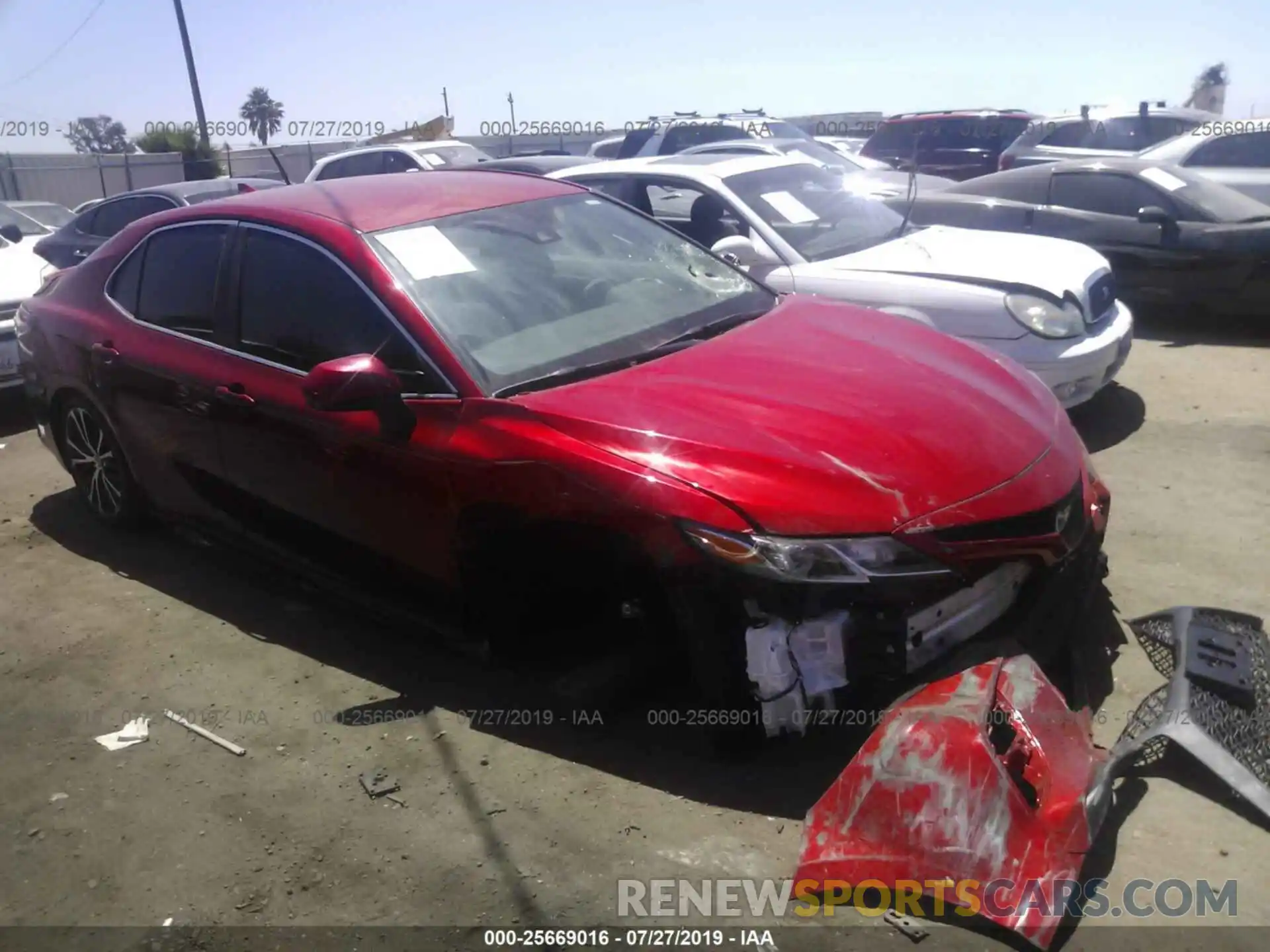 1 Photograph of a damaged car 4T1B11HK7KU223435 TOYOTA CAMRY 2019