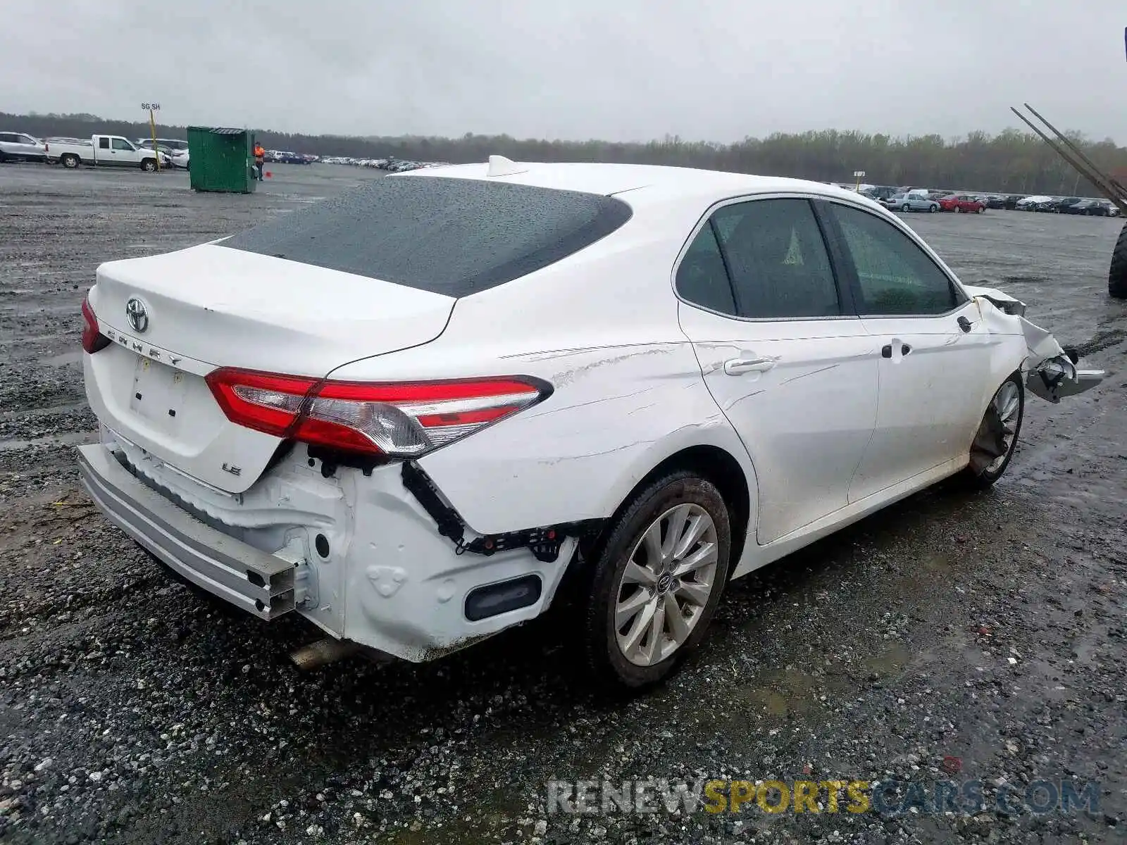 4 Photograph of a damaged car 4T1B11HK7KU224892 TOYOTA CAMRY 2019