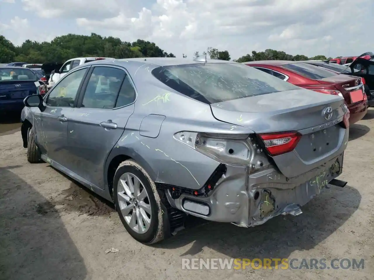 3 Photograph of a damaged car 4T1B11HK7KU225248 TOYOTA CAMRY 2019