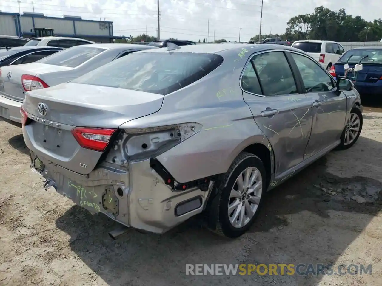 4 Photograph of a damaged car 4T1B11HK7KU225248 TOYOTA CAMRY 2019