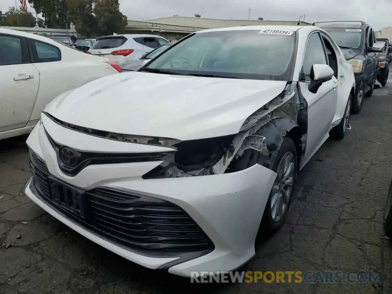 1 Photograph of a damaged car 4T1B11HK7KU227081 TOYOTA CAMRY 2019