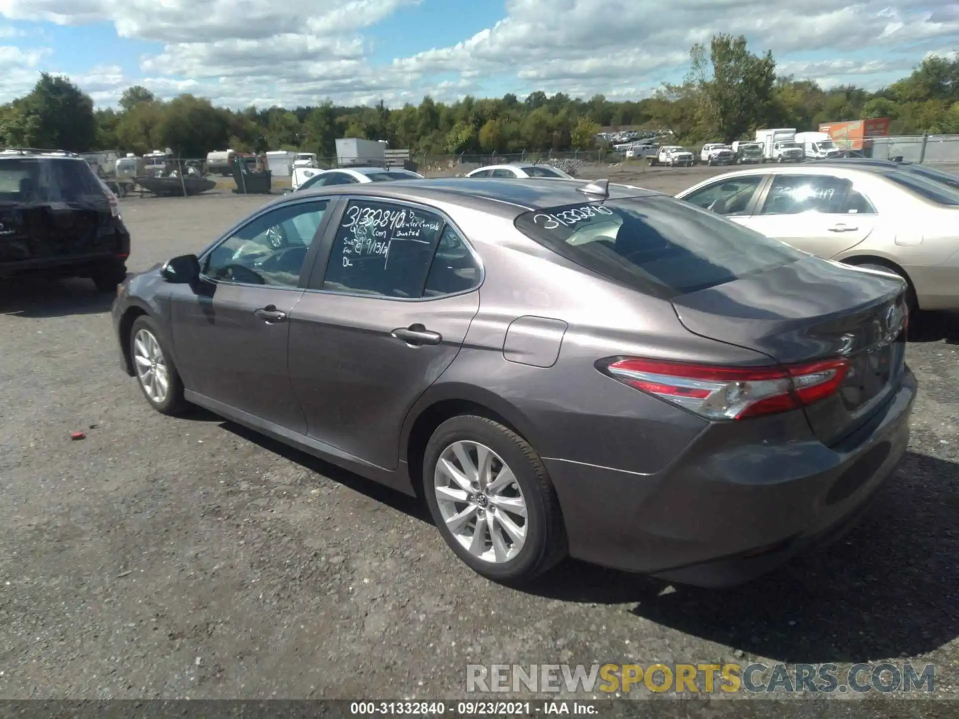 3 Photograph of a damaged car 4T1B11HK7KU227288 TOYOTA CAMRY 2019