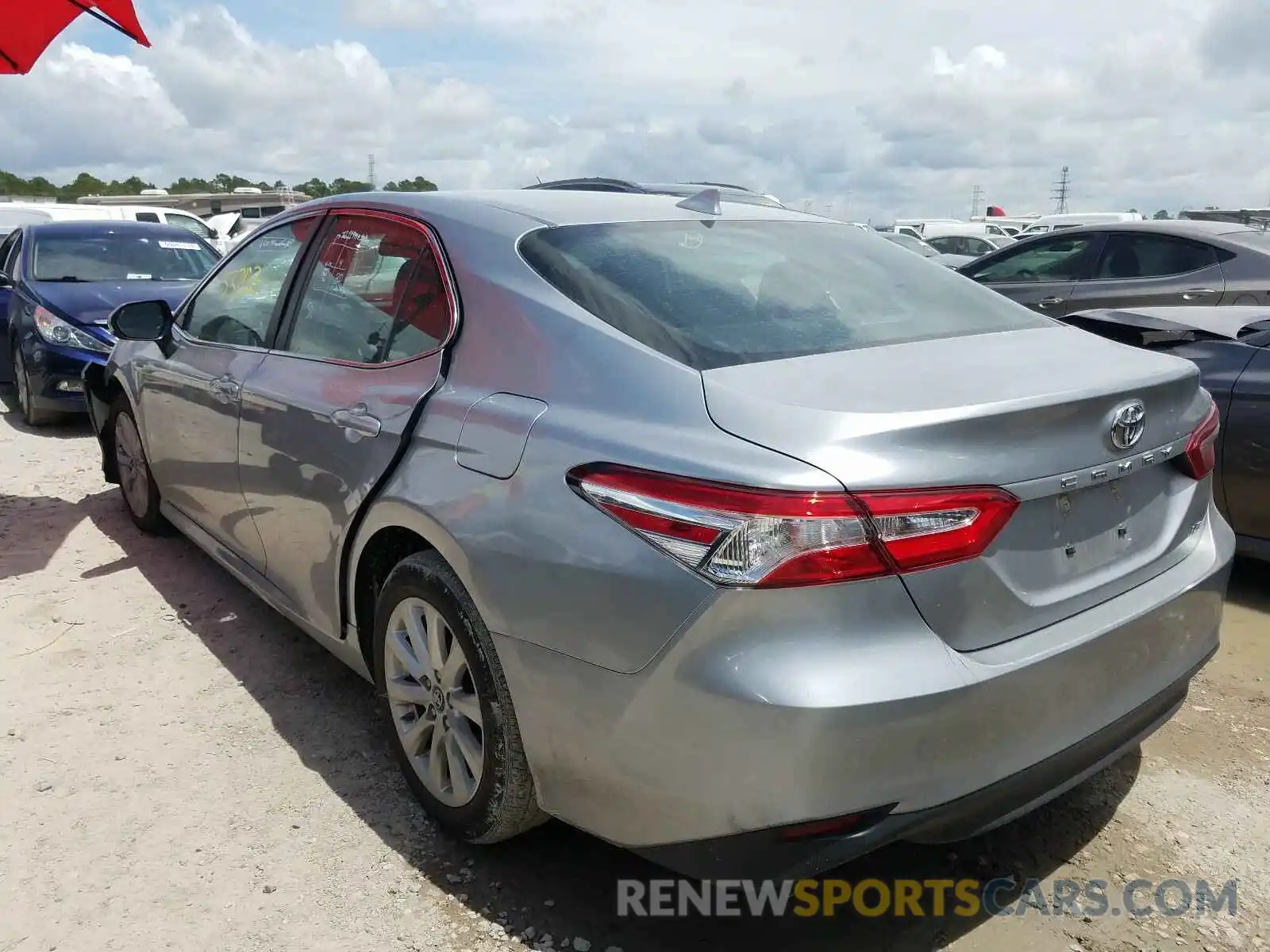 3 Photograph of a damaged car 4T1B11HK7KU228473 TOYOTA CAMRY 2019