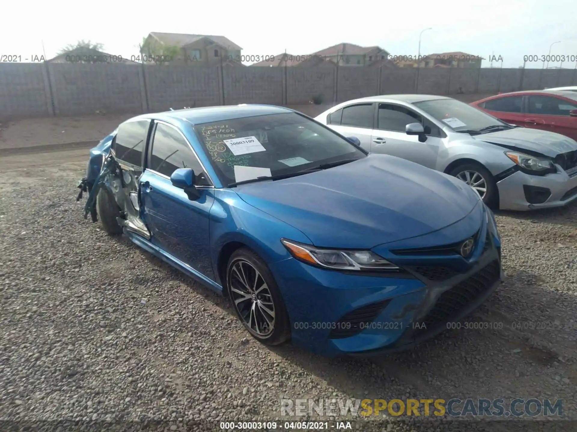 1 Photograph of a damaged car 4T1B11HK7KU229543 TOYOTA CAMRY 2019