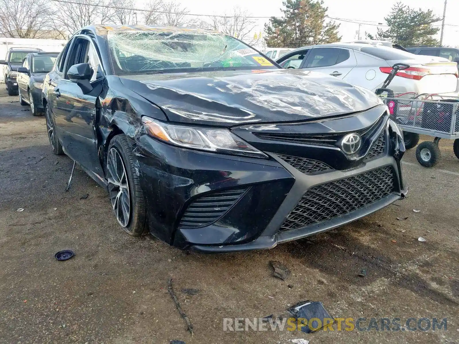 1 Photograph of a damaged car 4T1B11HK7KU230272 TOYOTA CAMRY 2019