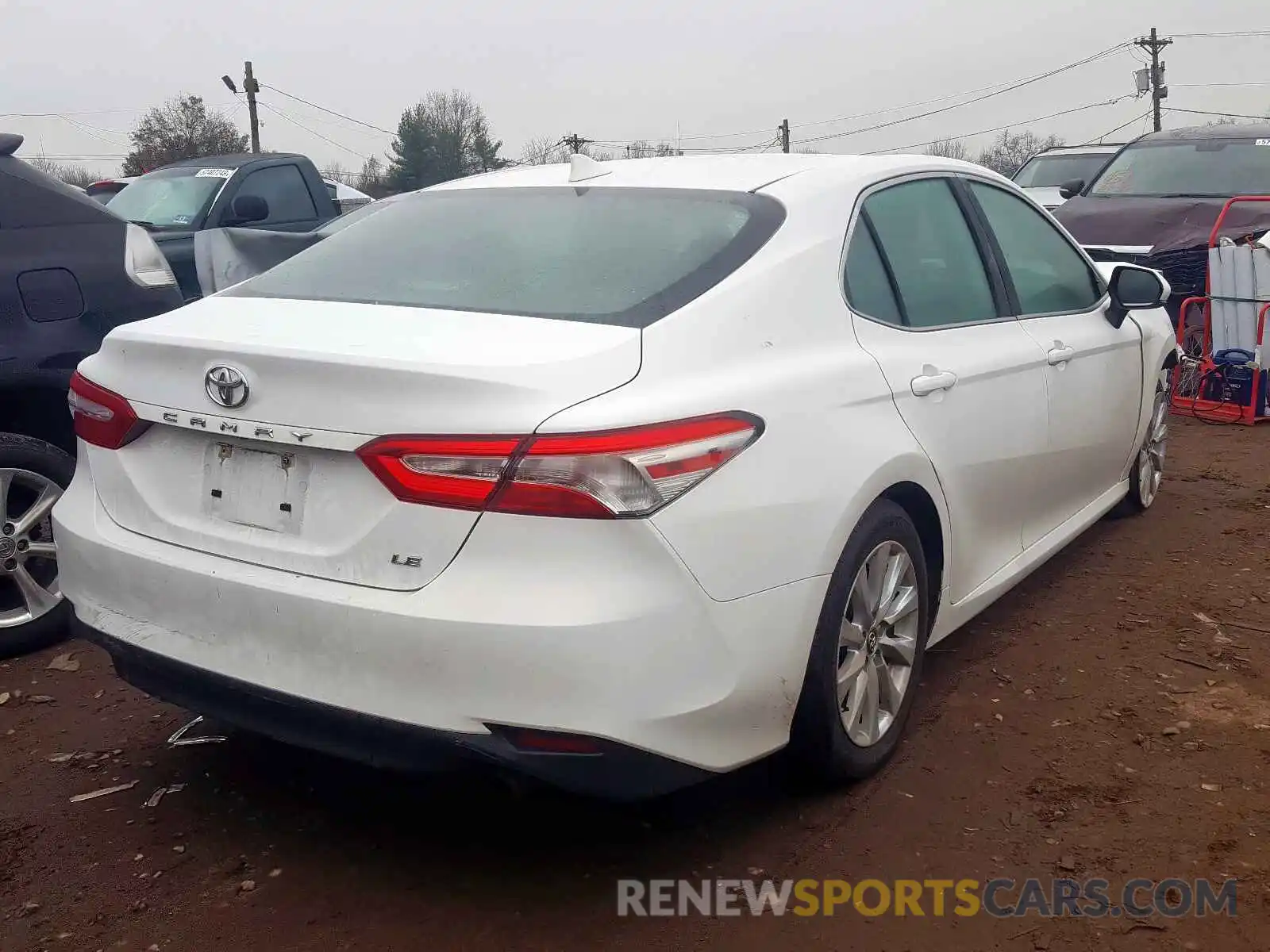 3 Photograph of a damaged car 4T1B11HK7KU230787 TOYOTA CAMRY 2019