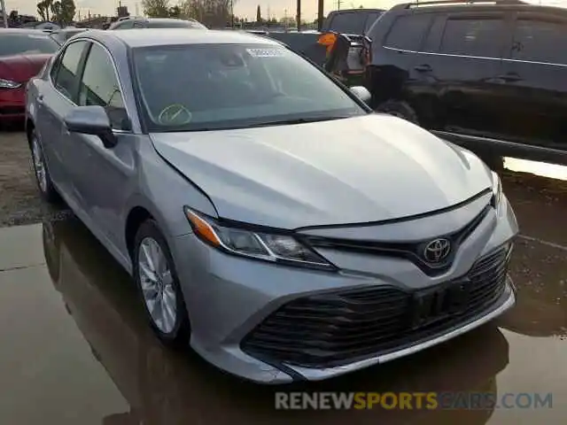 1 Photograph of a damaged car 4T1B11HK7KU230983 TOYOTA CAMRY 2019