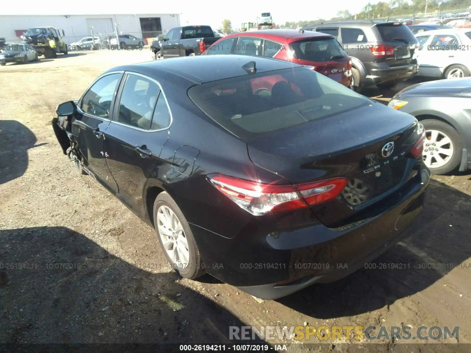 3 Photograph of a damaged car 4T1B11HK7KU231342 TOYOTA CAMRY 2019