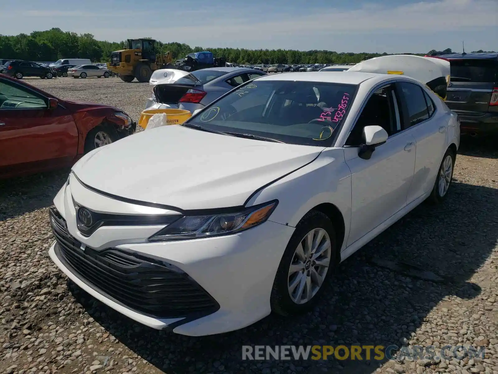 2 Photograph of a damaged car 4T1B11HK7KU232667 TOYOTA CAMRY 2019