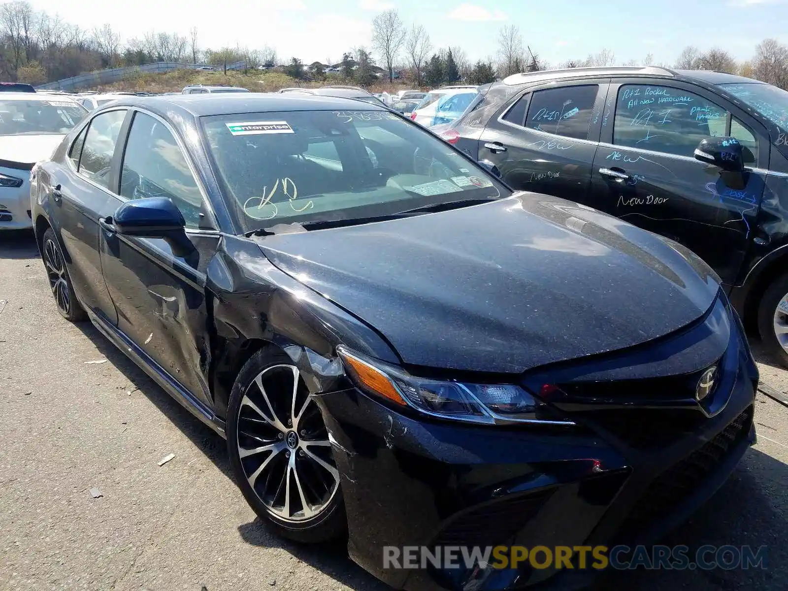 1 Photograph of a damaged car 4T1B11HK7KU233916 TOYOTA CAMRY 2019