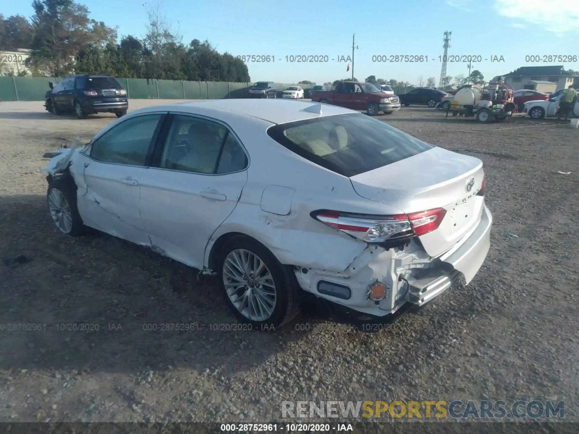 3 Photograph of a damaged car 4T1B11HK7KU234645 TOYOTA CAMRY 2019