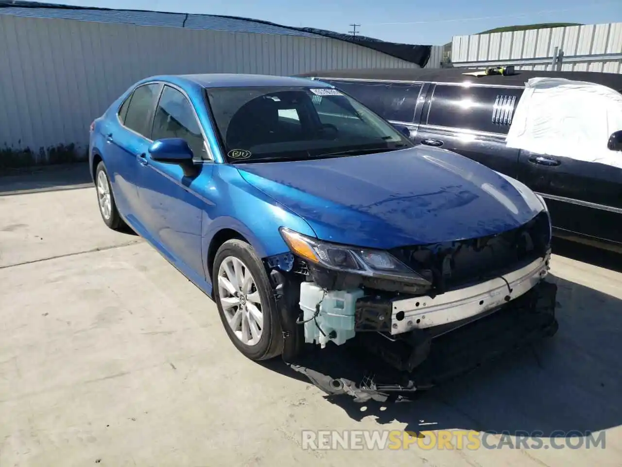 1 Photograph of a damaged car 4T1B11HK7KU236606 TOYOTA CAMRY 2019