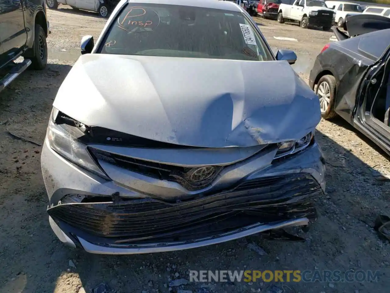 9 Photograph of a damaged car 4T1B11HK7KU236718 TOYOTA CAMRY 2019