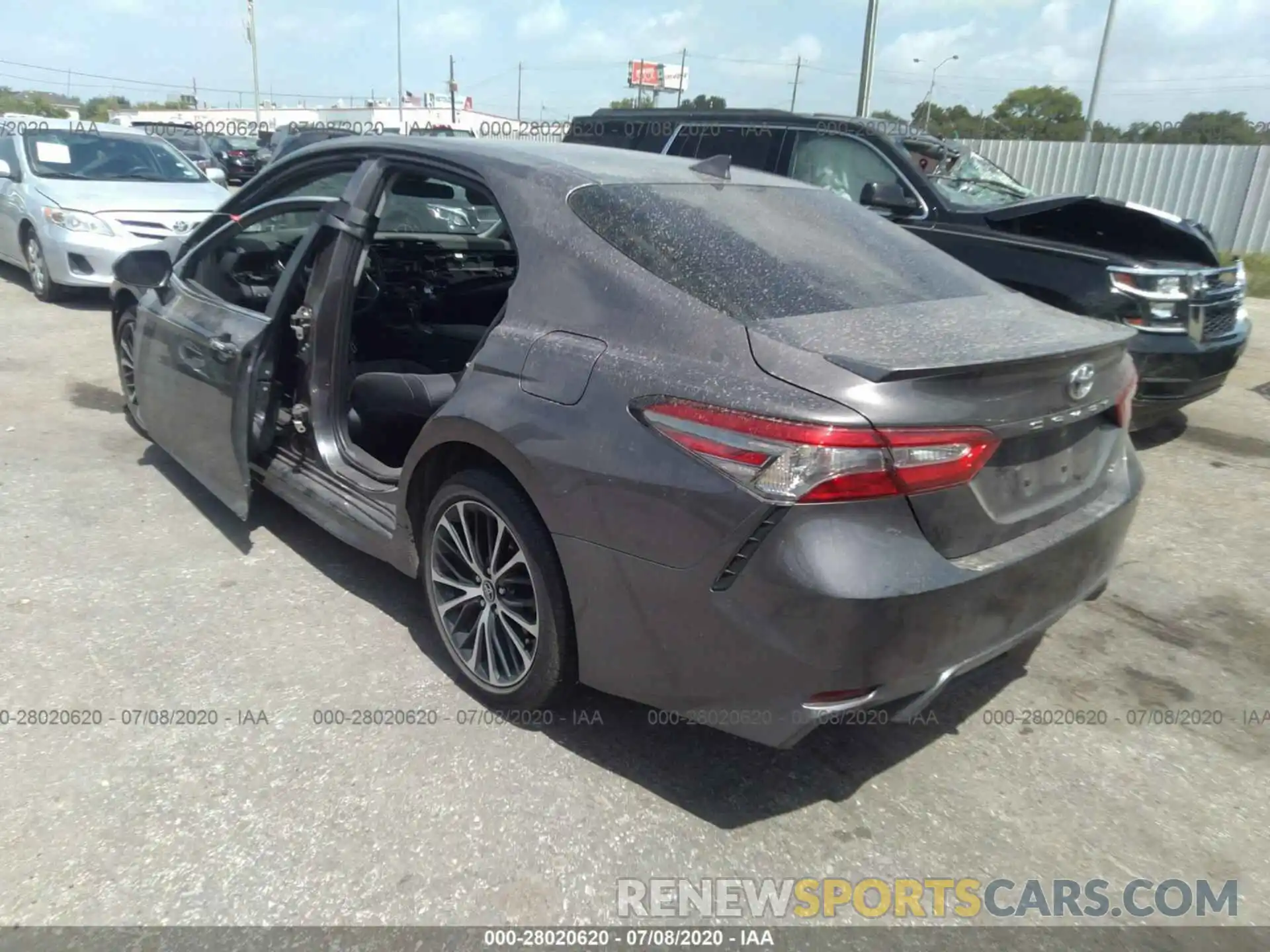 3 Photograph of a damaged car 4T1B11HK7KU237013 TOYOTA CAMRY 2019