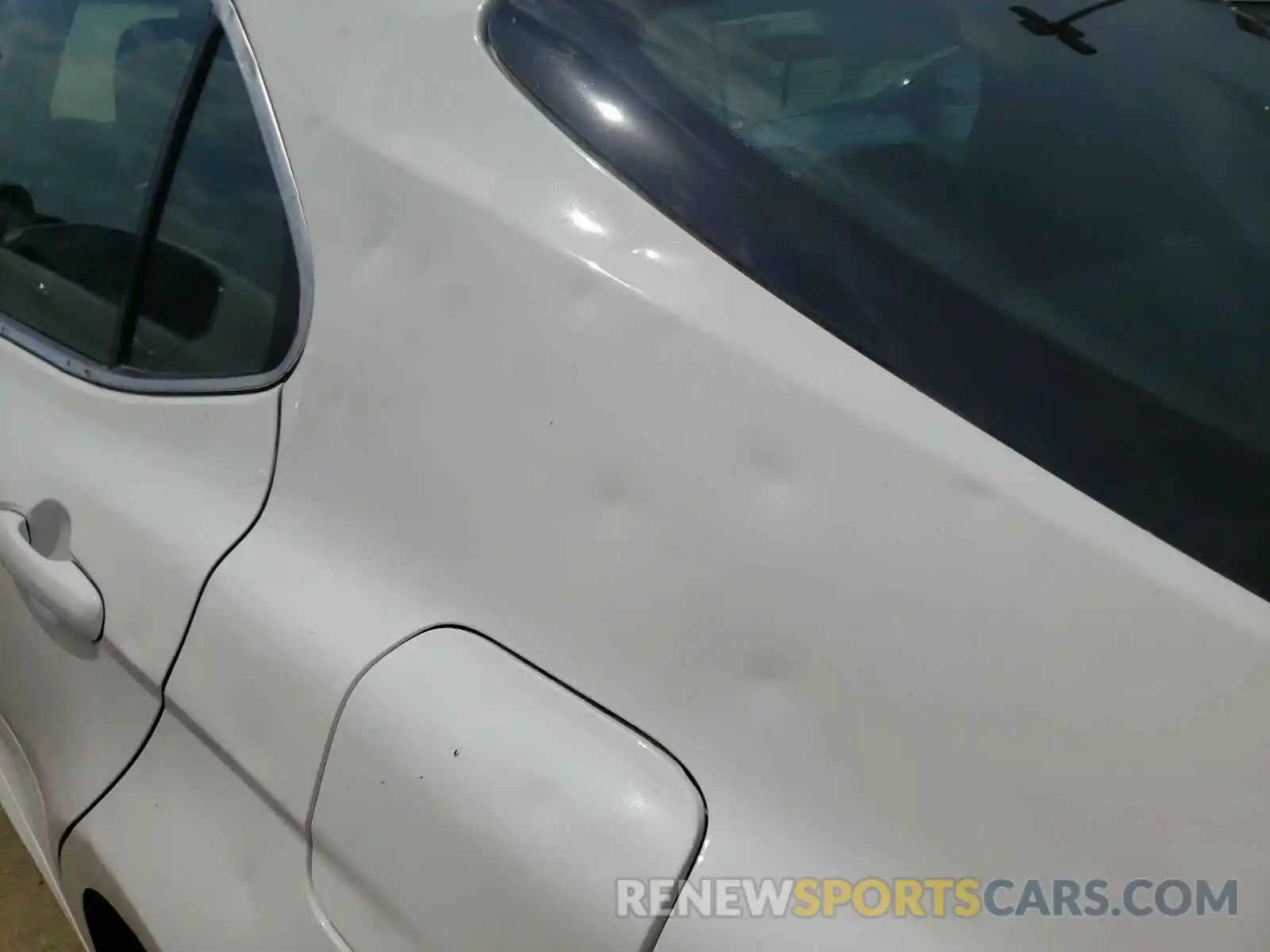 9 Photograph of a damaged car 4T1B11HK7KU239084 TOYOTA CAMRY 2019