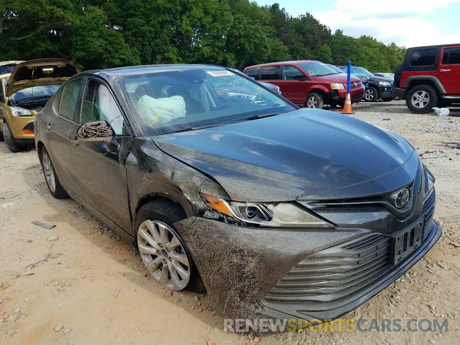 1 Photograph of a damaged car 4T1B11HK7KU239196 TOYOTA CAMRY 2019