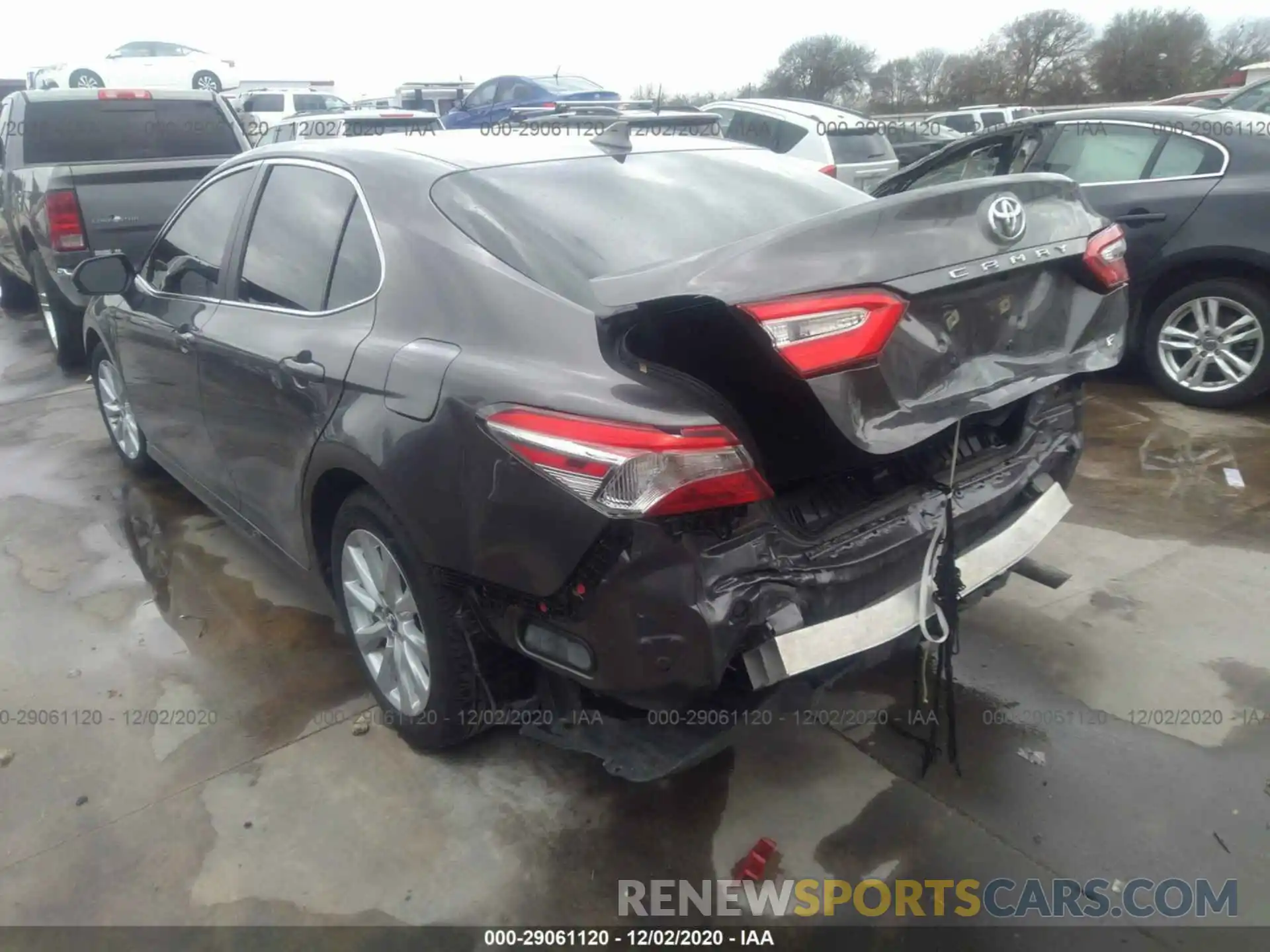 3 Фотография поврежденного автомобиля 4T1B11HK7KU239960 TOYOTA CAMRY 2019