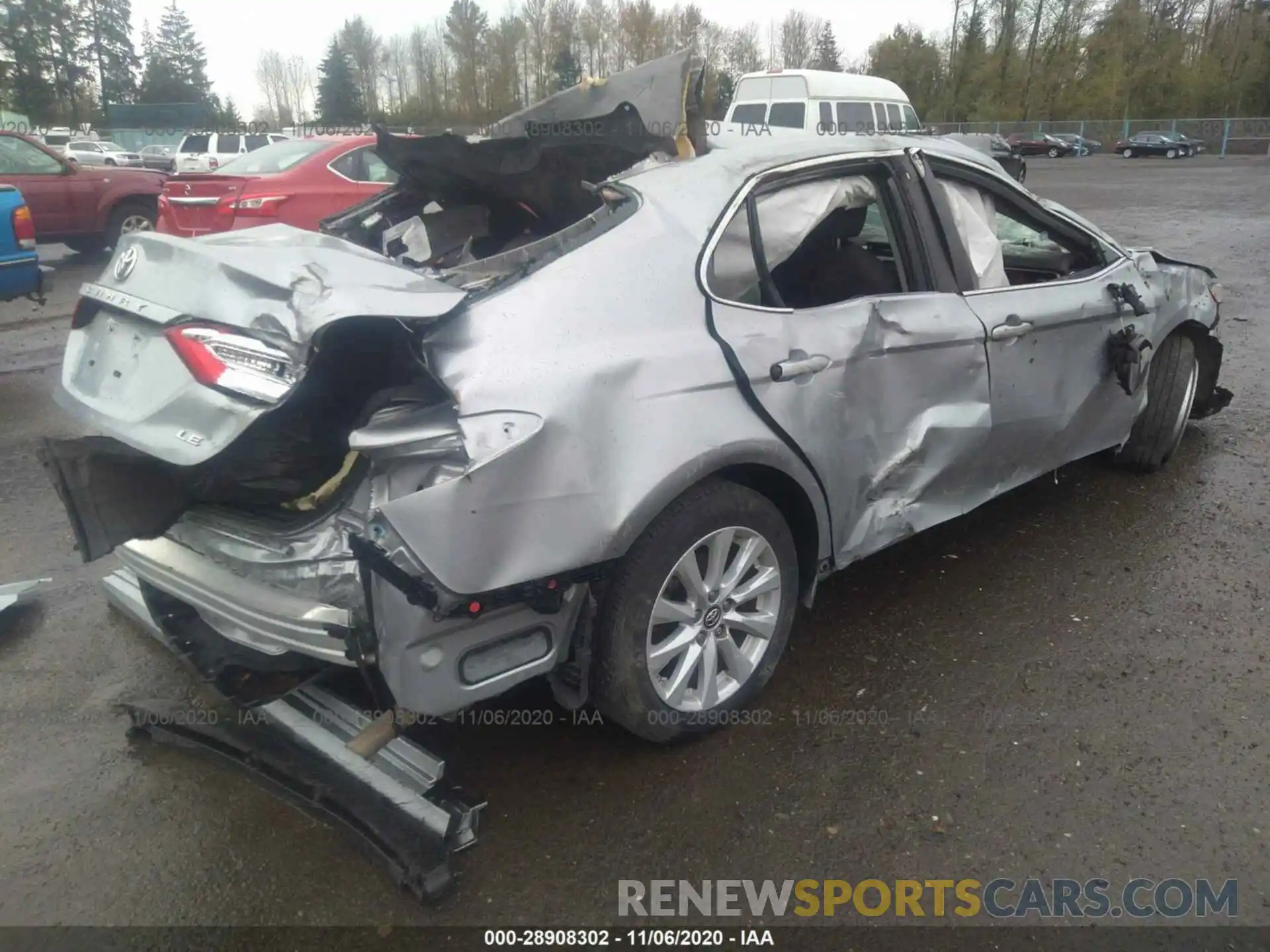 4 Photograph of a damaged car 4T1B11HK7KU239991 TOYOTA CAMRY 2019