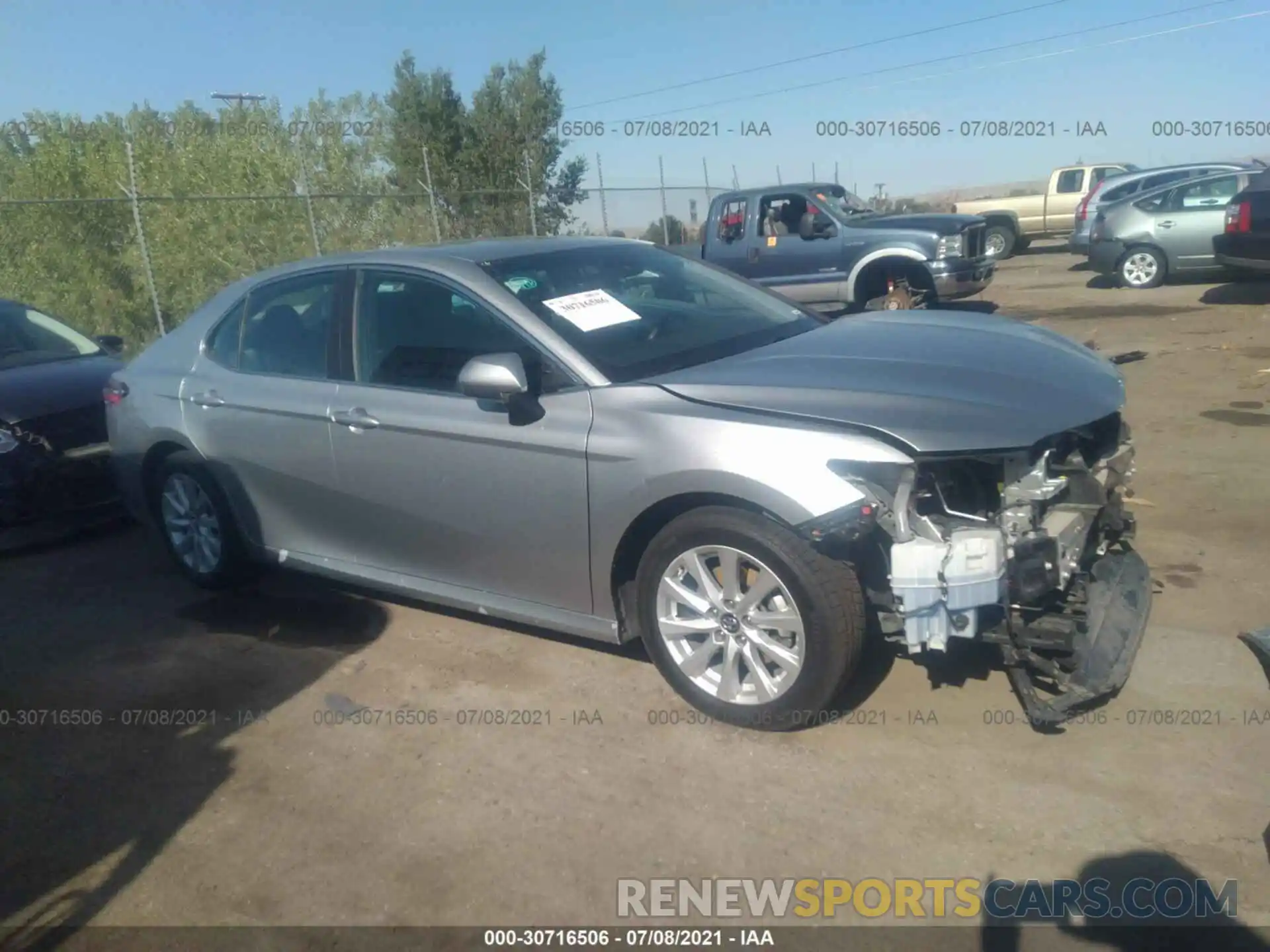 1 Photograph of a damaged car 4T1B11HK7KU240493 TOYOTA CAMRY 2019