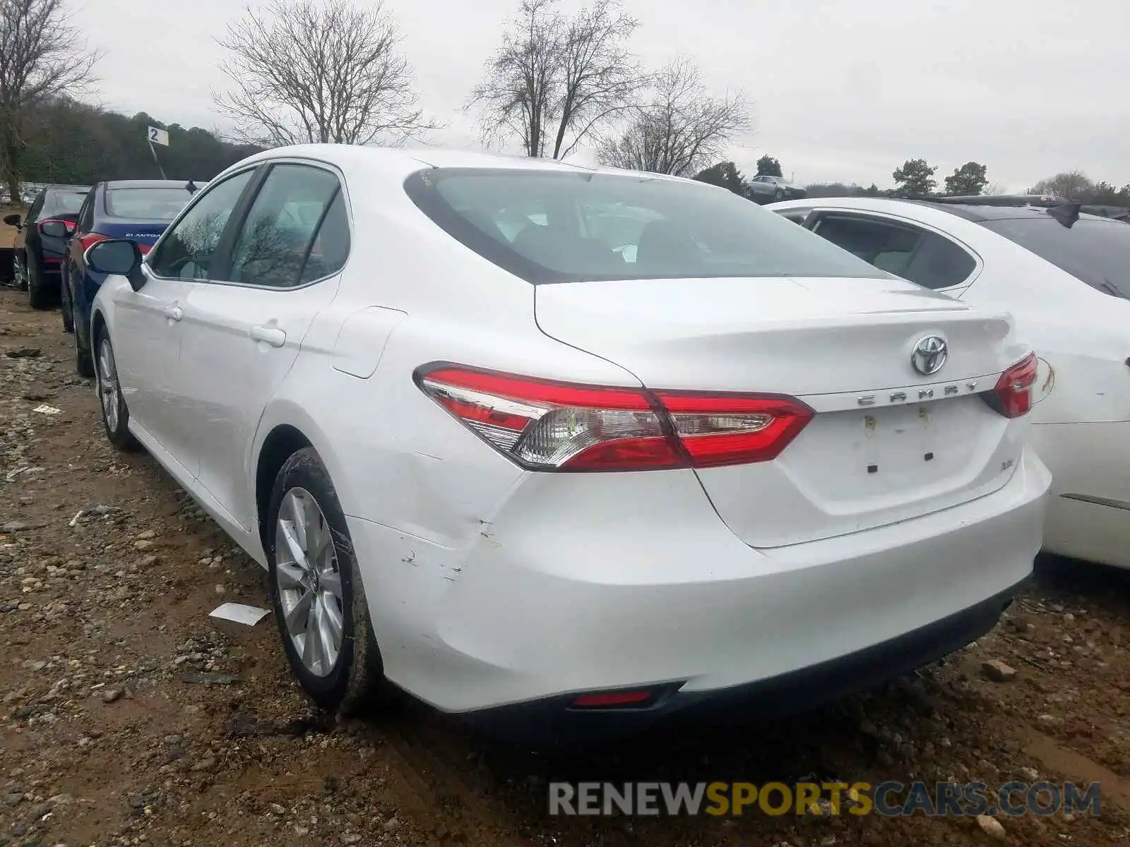 3 Photograph of a damaged car 4T1B11HK7KU240834 TOYOTA CAMRY 2019