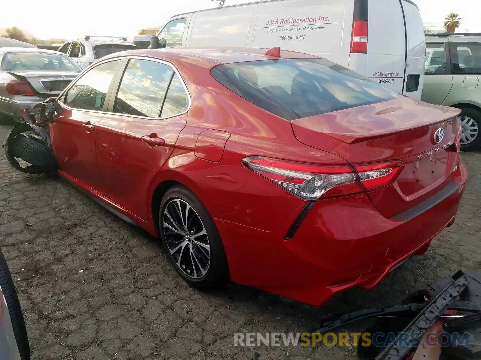 3 Photograph of a damaged car 4T1B11HK7KU240915 TOYOTA CAMRY 2019