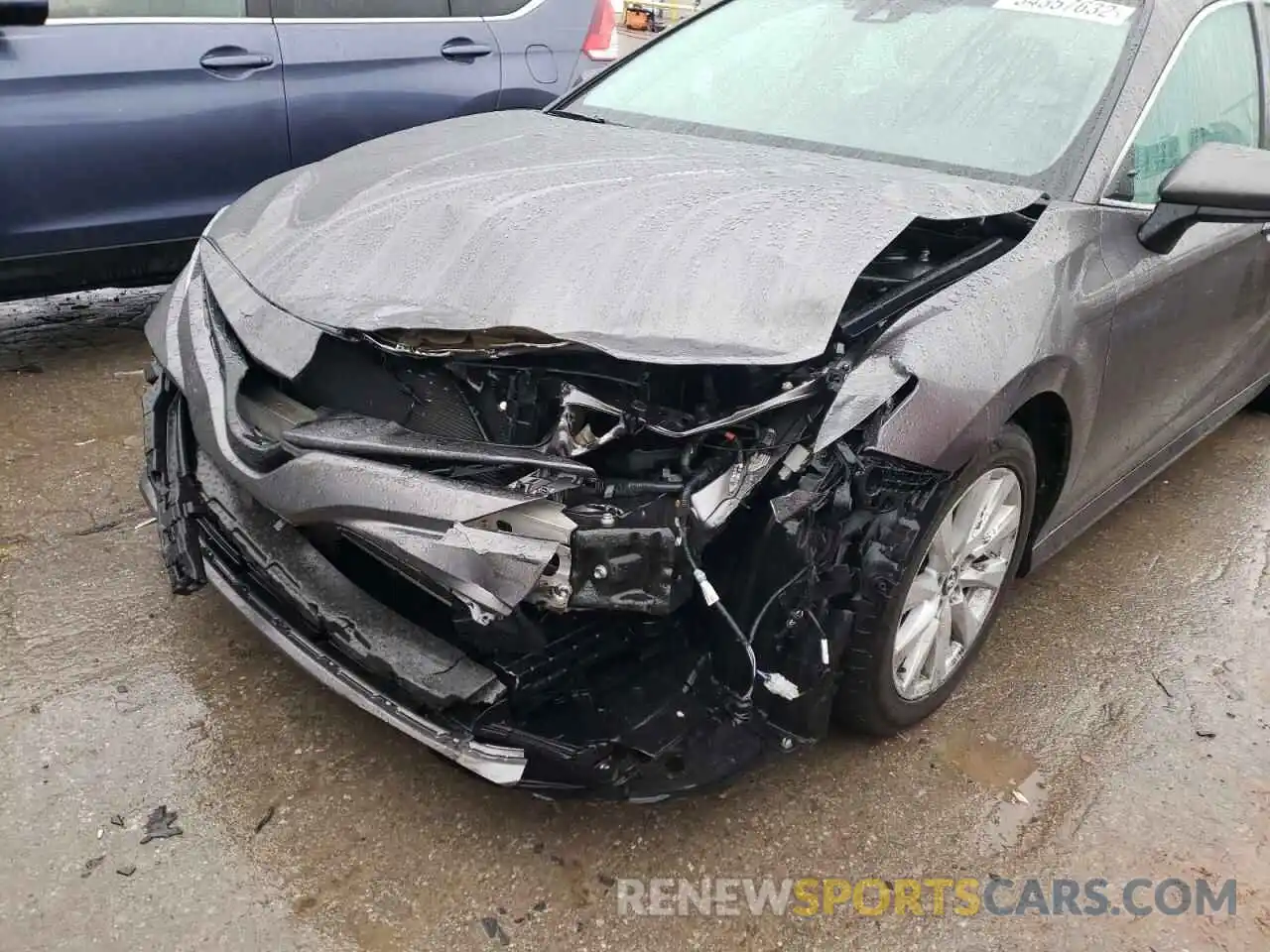 9 Photograph of a damaged car 4T1B11HK7KU241384 TOYOTA CAMRY 2019