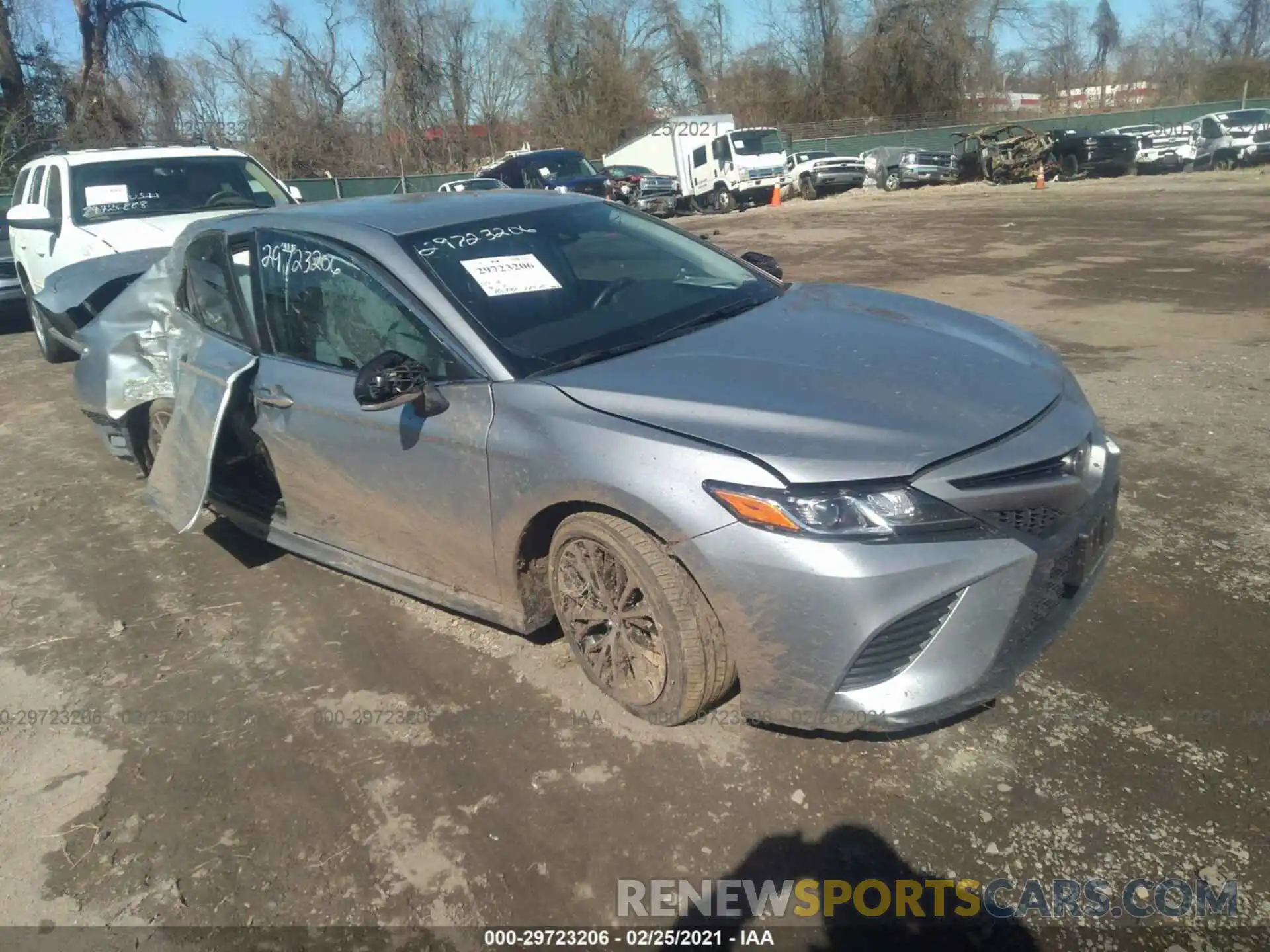 1 Photograph of a damaged car 4T1B11HK7KU242373 TOYOTA CAMRY 2019