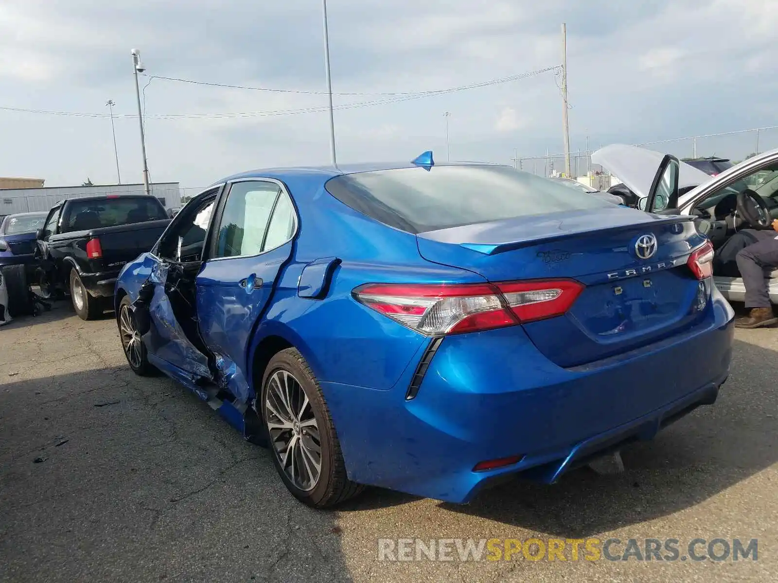 3 Photograph of a damaged car 4T1B11HK7KU246200 TOYOTA CAMRY 2019