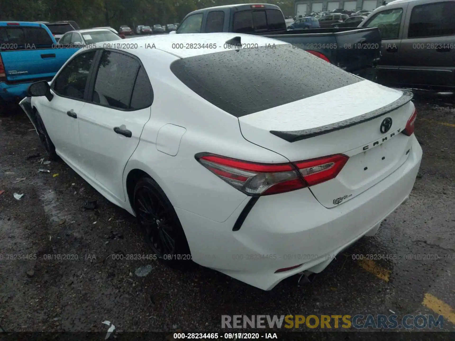 14 Photograph of a damaged car 4T1B11HK7KU246598 TOYOTA CAMRY 2019