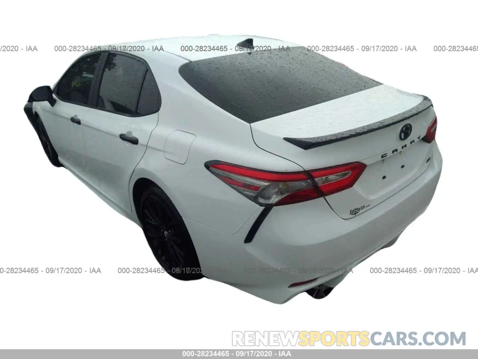 3 Photograph of a damaged car 4T1B11HK7KU246598 TOYOTA CAMRY 2019