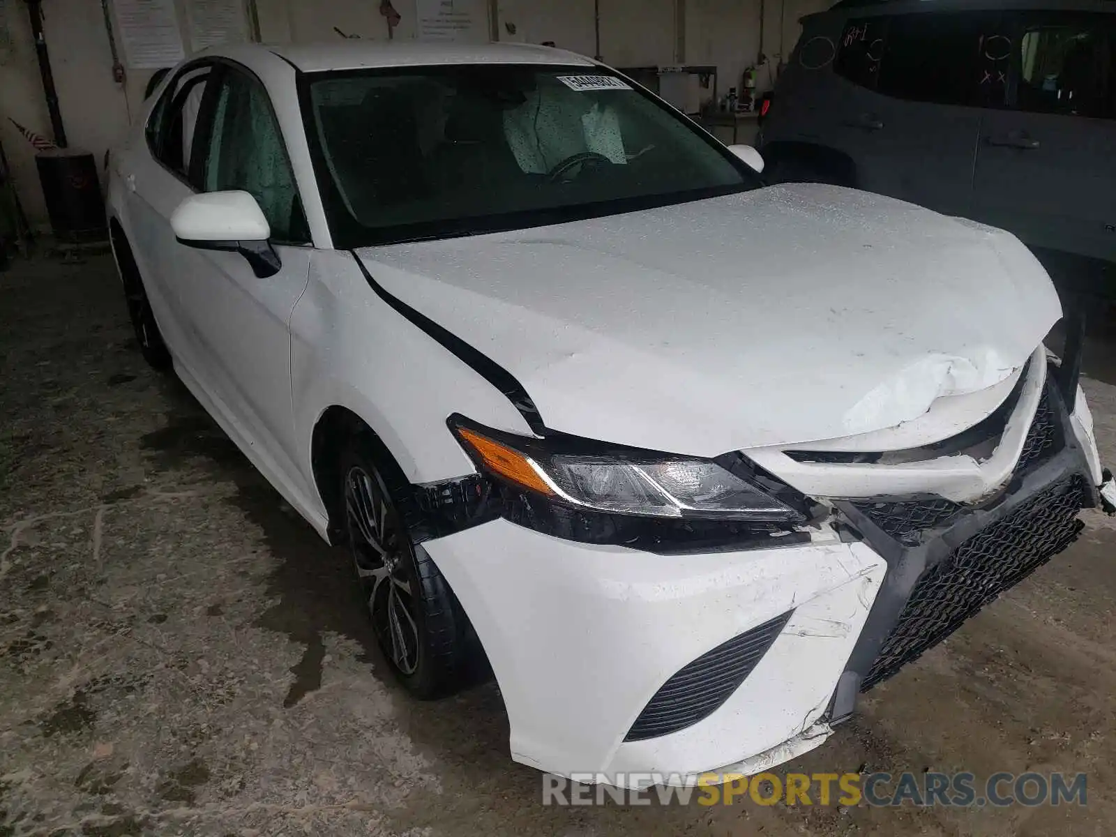 1 Photograph of a damaged car 4T1B11HK7KU246875 TOYOTA CAMRY 2019