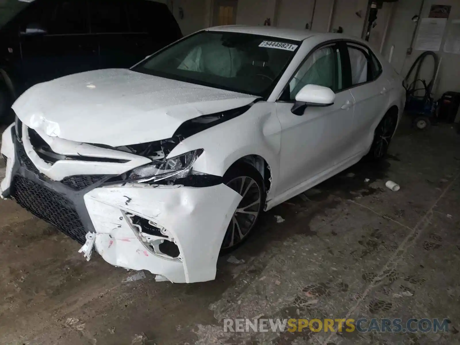 2 Photograph of a damaged car 4T1B11HK7KU246875 TOYOTA CAMRY 2019