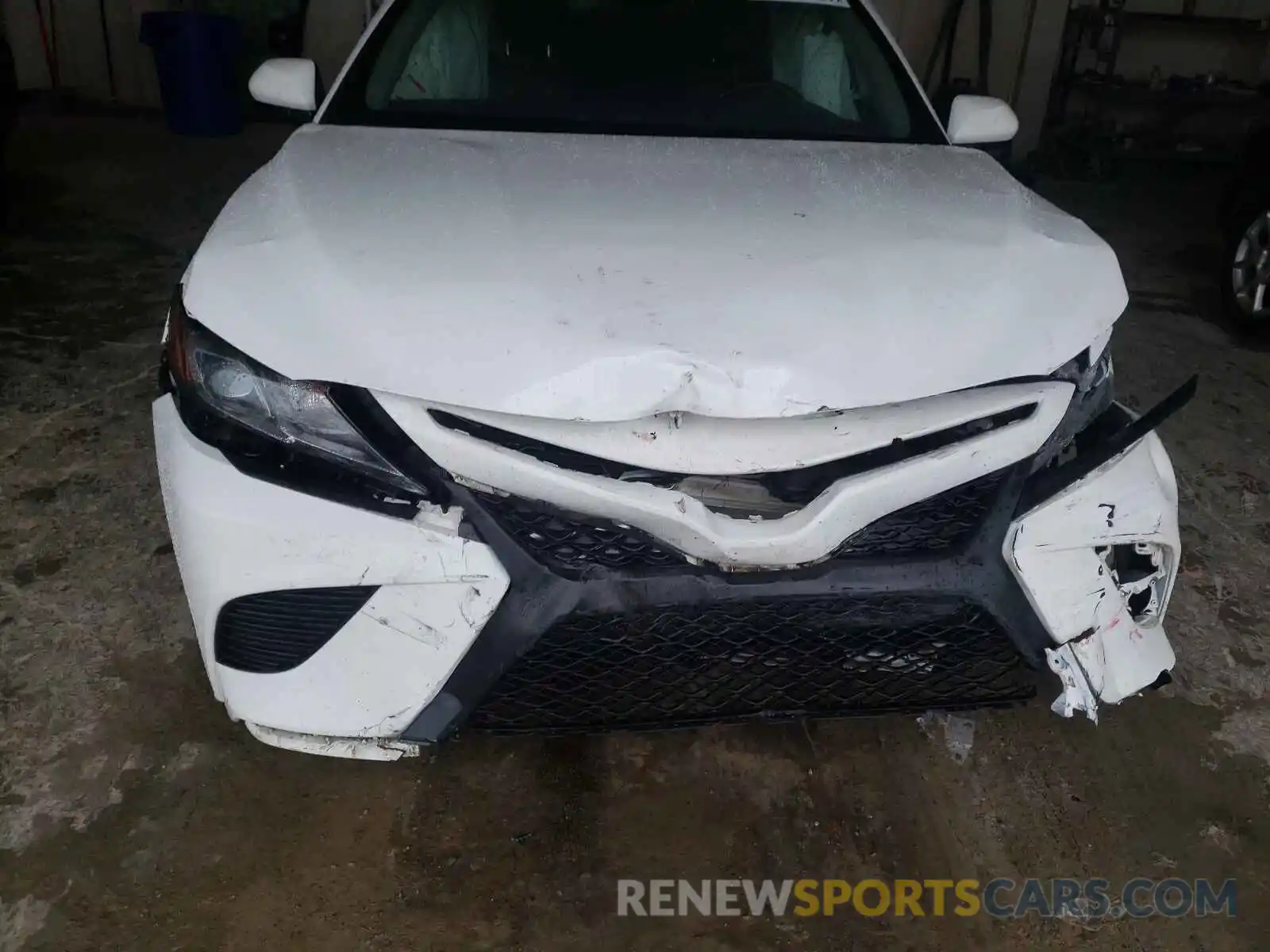 9 Photograph of a damaged car 4T1B11HK7KU246875 TOYOTA CAMRY 2019