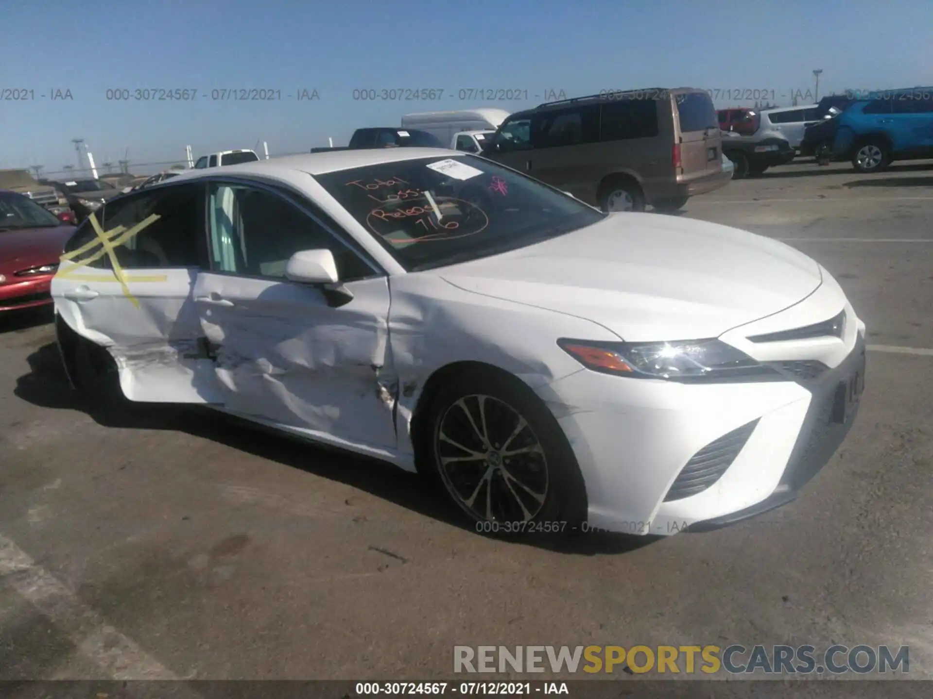 1 Photograph of a damaged car 4T1B11HK7KU248951 TOYOTA CAMRY 2019