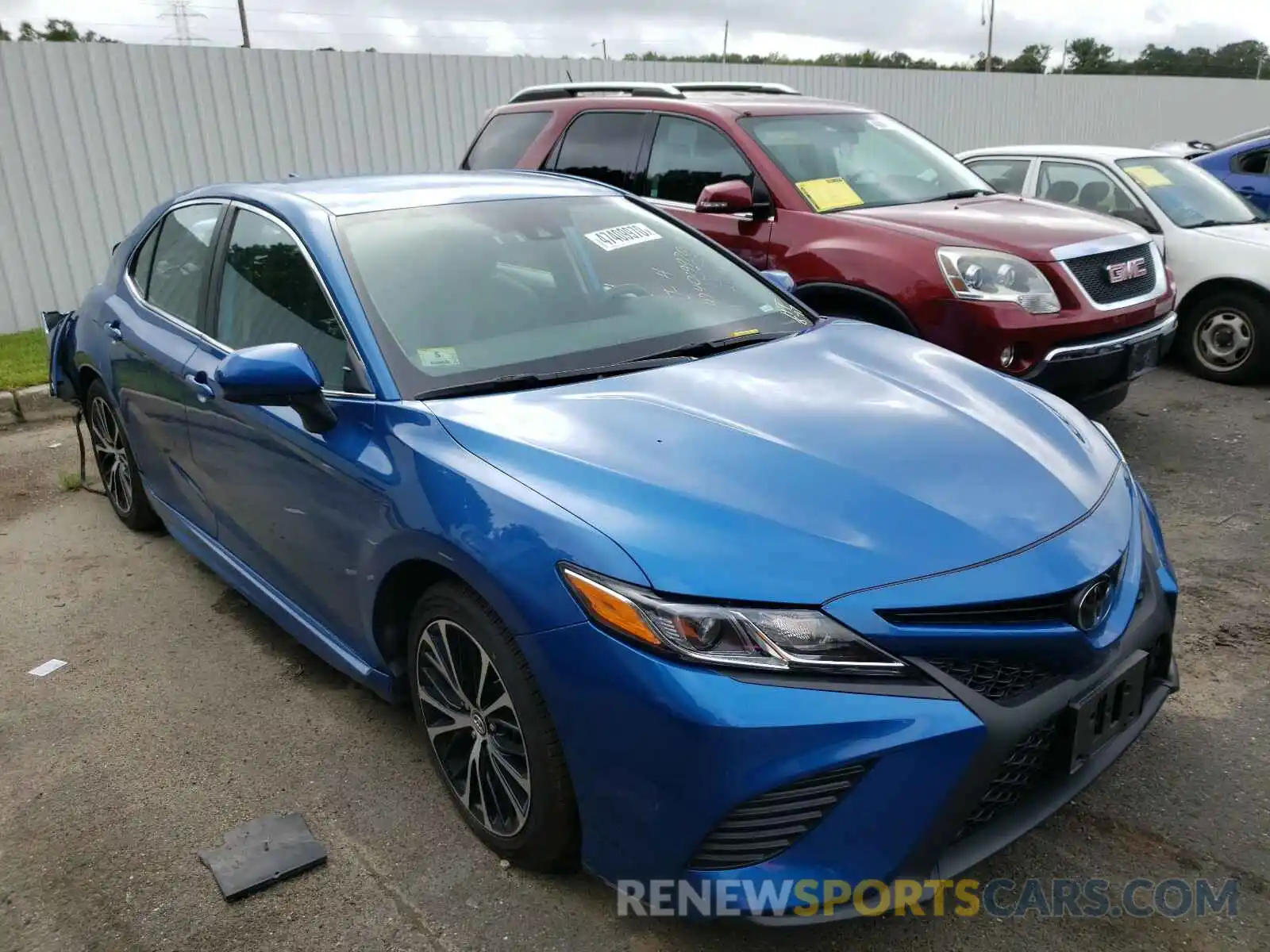 1 Photograph of a damaged car 4T1B11HK7KU249548 TOYOTA CAMRY 2019