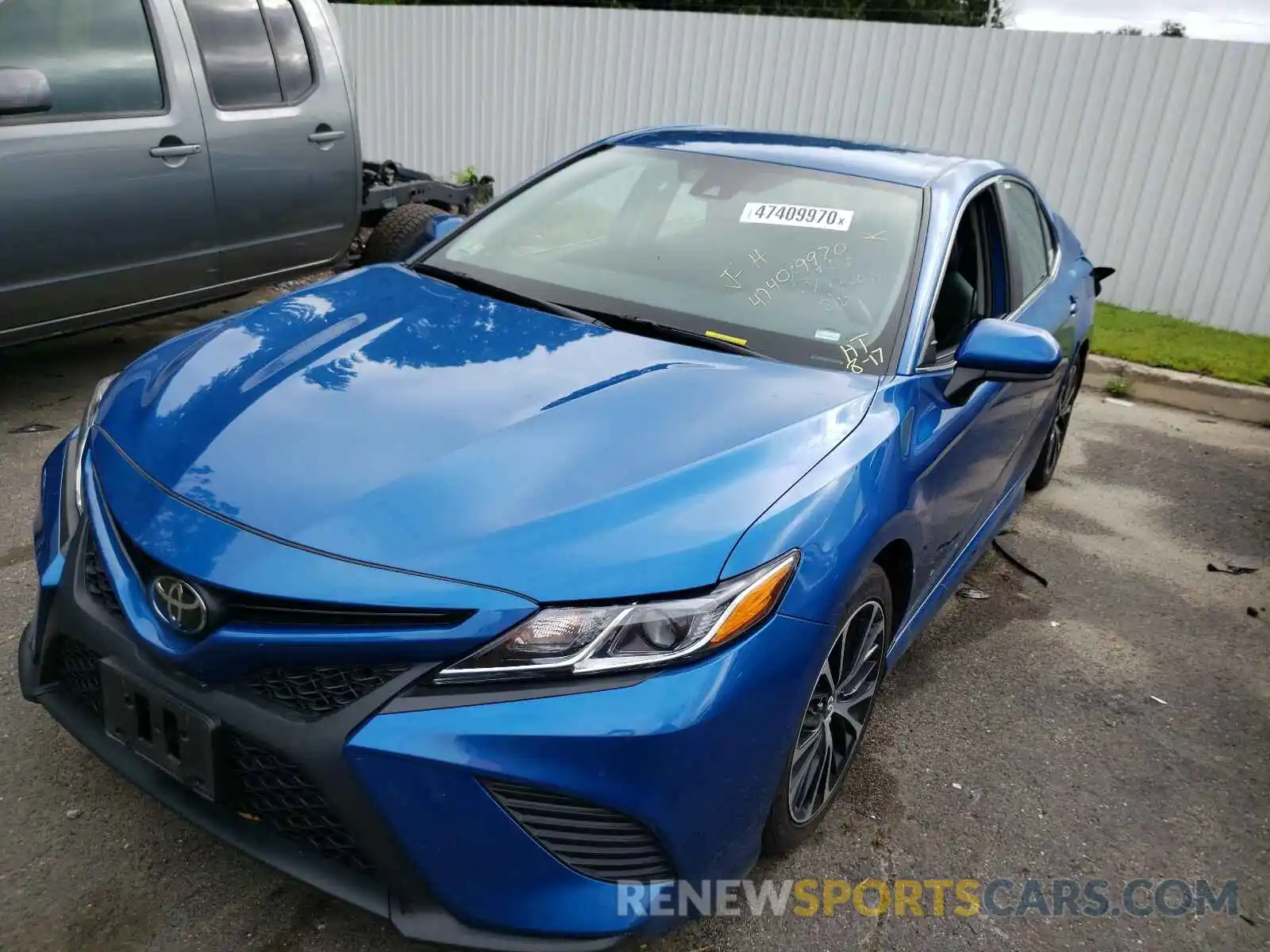 2 Photograph of a damaged car 4T1B11HK7KU249548 TOYOTA CAMRY 2019