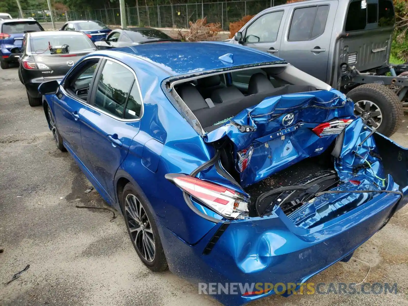 3 Photograph of a damaged car 4T1B11HK7KU249548 TOYOTA CAMRY 2019