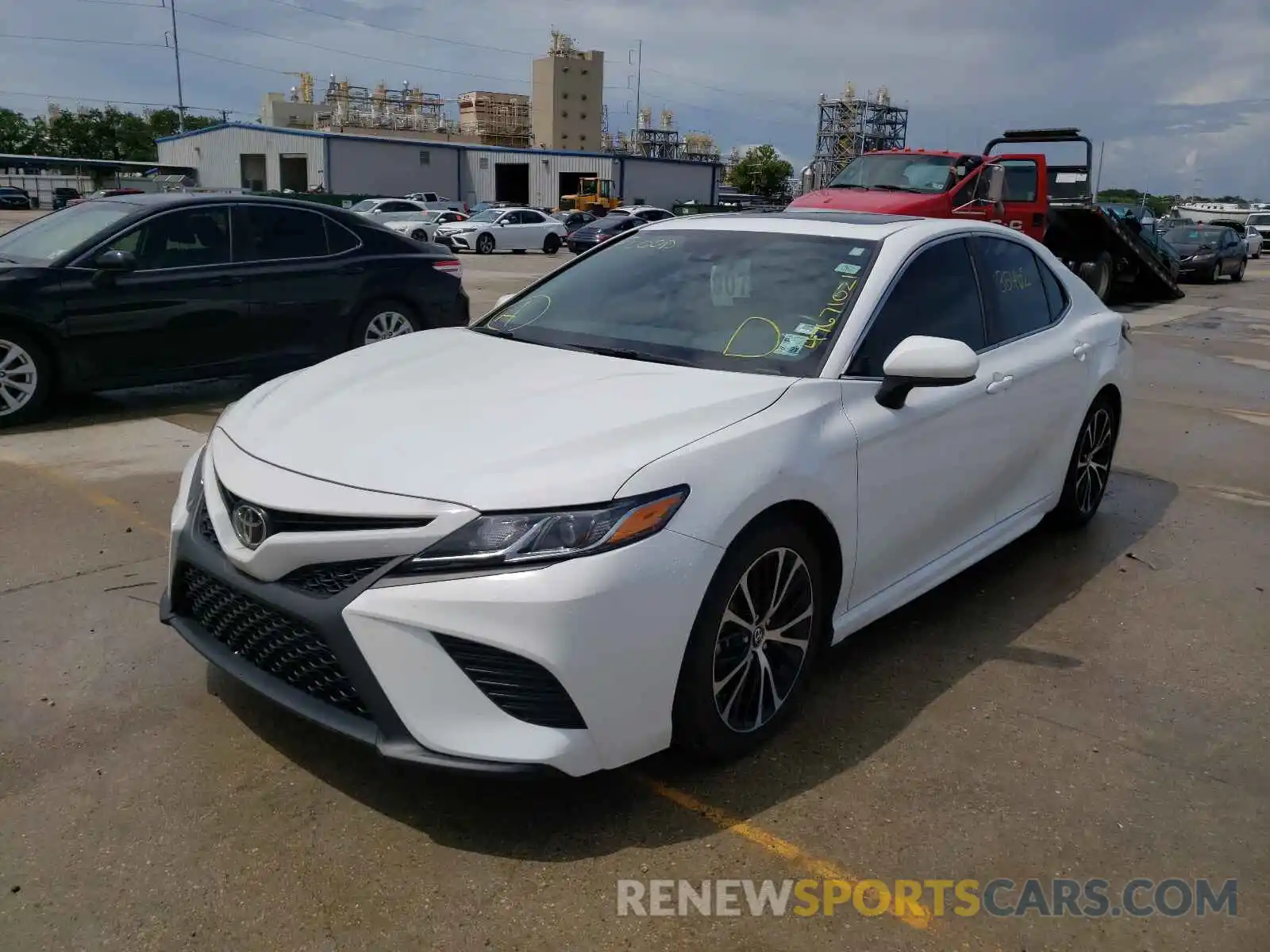 2 Photograph of a damaged car 4T1B11HK7KU249579 TOYOTA CAMRY 2019