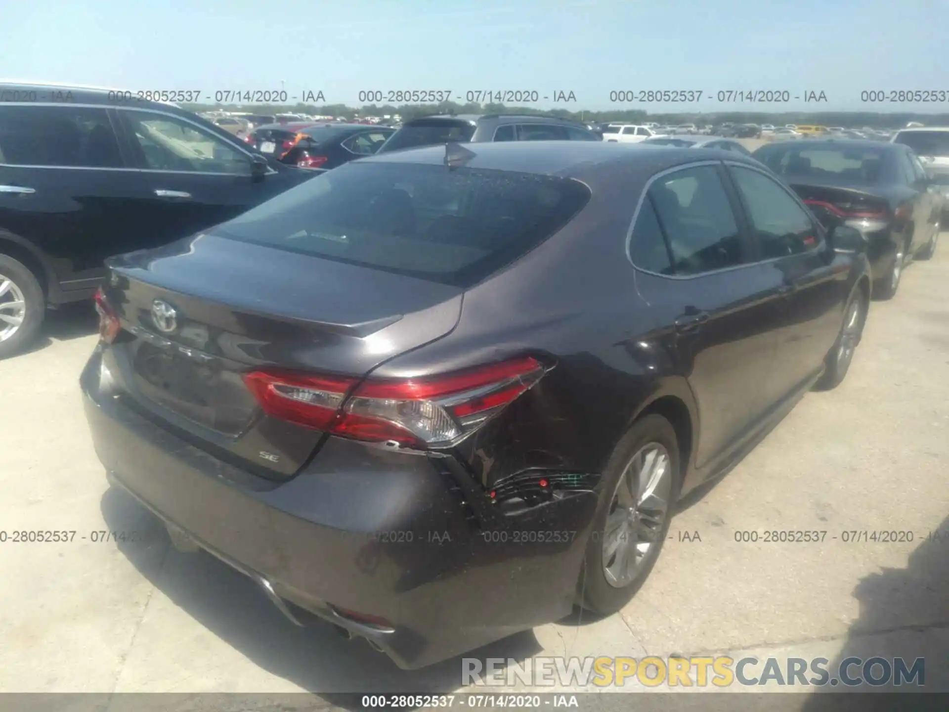 4 Photograph of a damaged car 4T1B11HK7KU250716 TOYOTA CAMRY 2019