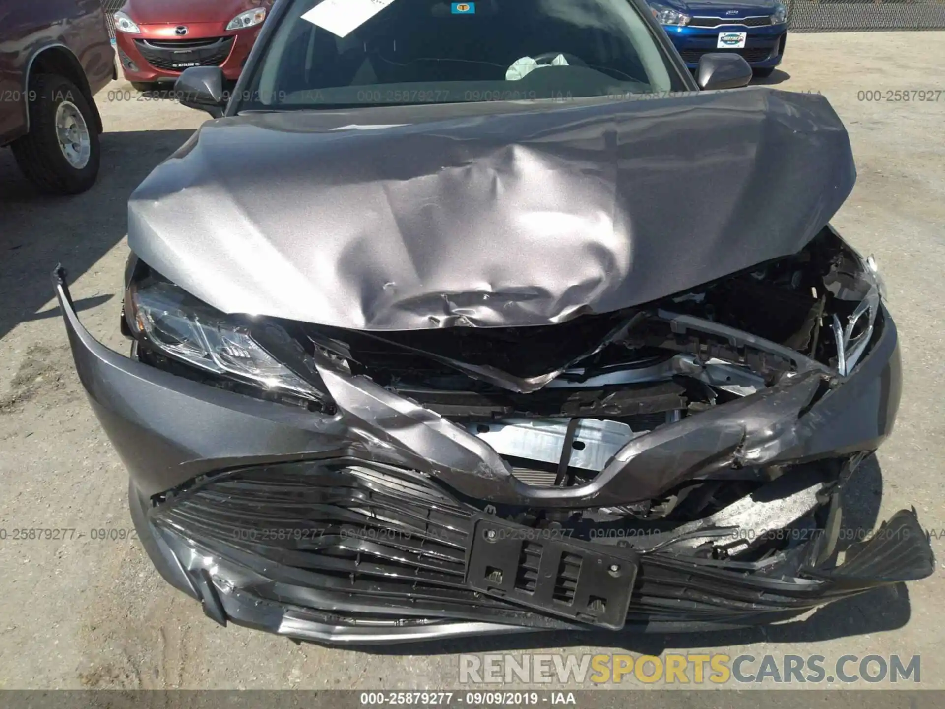 6 Photograph of a damaged car 4T1B11HK7KU252952 TOYOTA CAMRY 2019