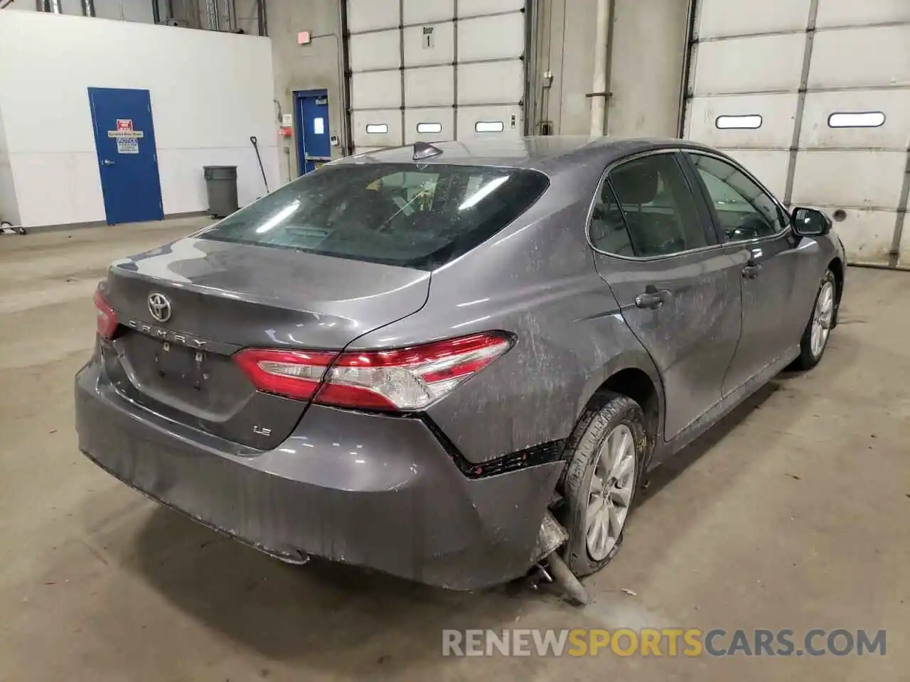 4 Photograph of a damaged car 4T1B11HK7KU253180 TOYOTA CAMRY 2019