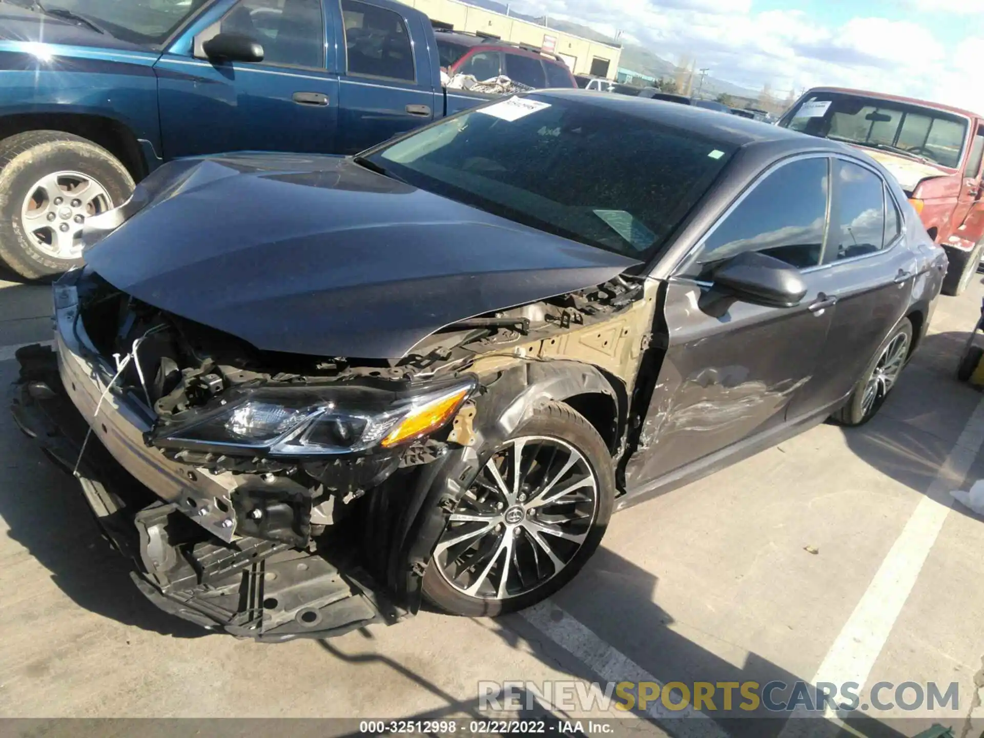 2 Photograph of a damaged car 4T1B11HK7KU254314 TOYOTA CAMRY 2019