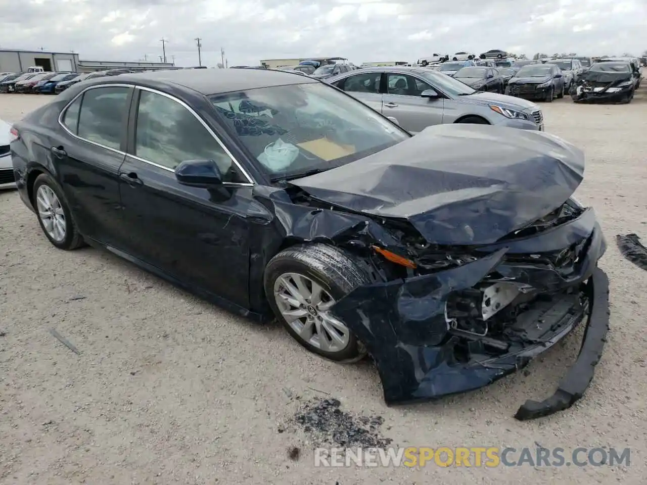 1 Photograph of a damaged car 4T1B11HK7KU254586 TOYOTA CAMRY 2019